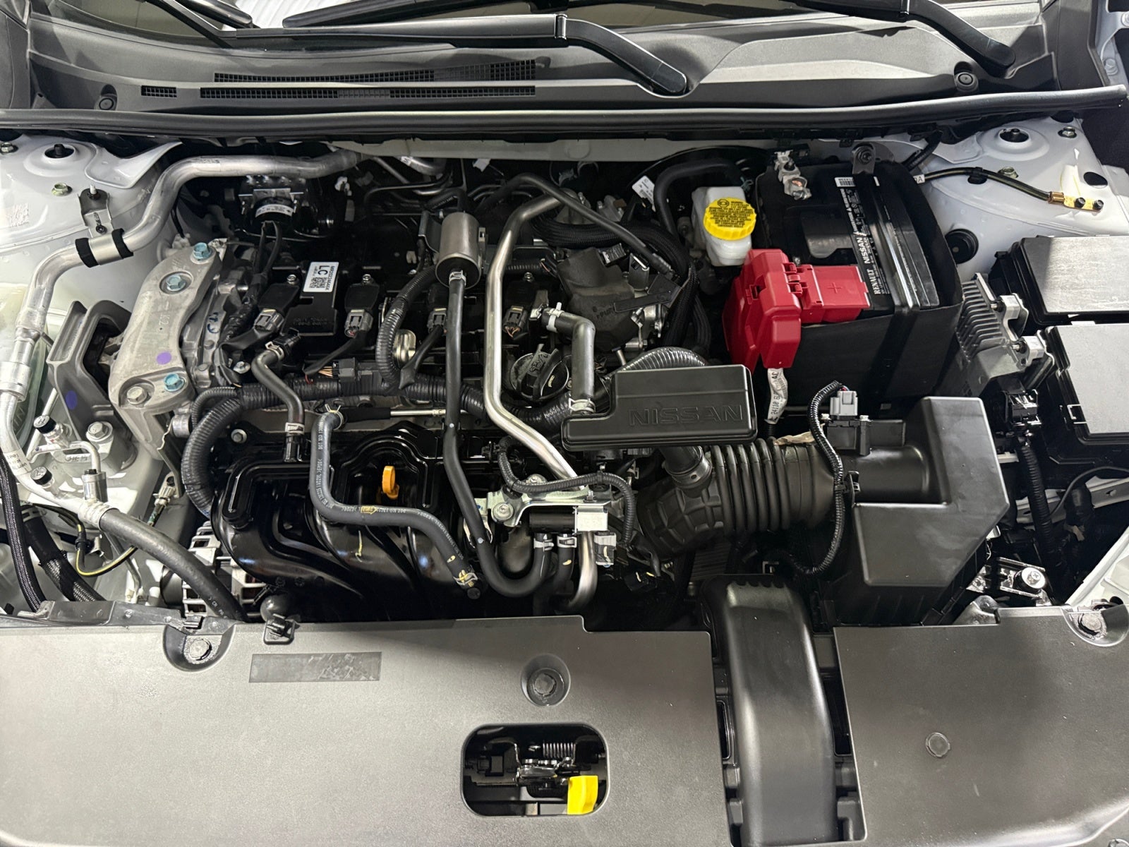 2025 Nissan SENTRA SR PLATINUM BITONO CVT 25