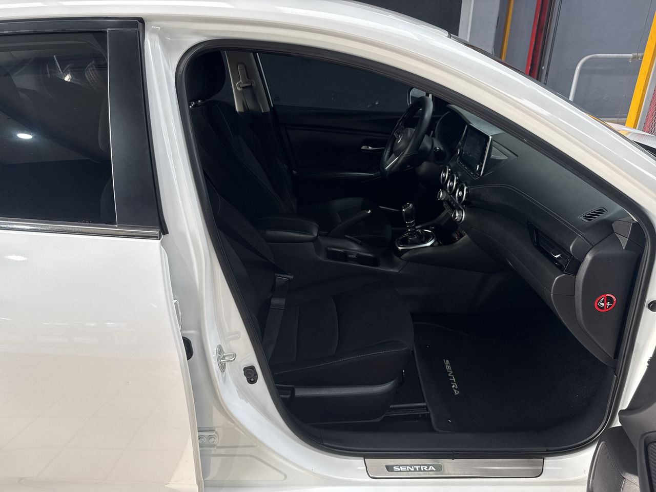 2021 Nissan SENTRA ADVANCE TM 21