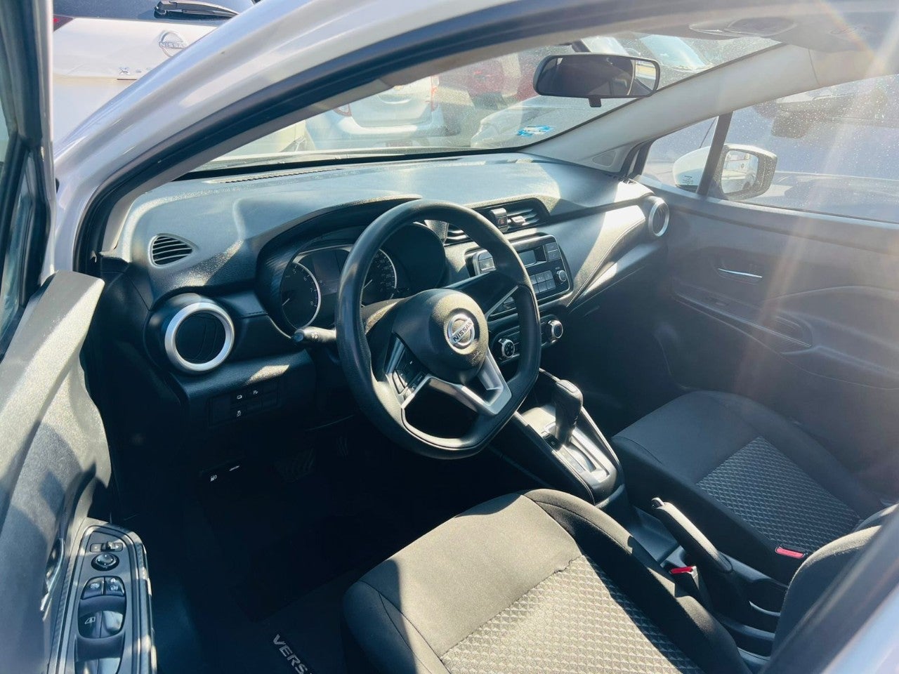 2020 Nissan VERSA VERSA ADVANCE MT