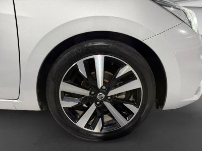 2022 Nissan VERSA EXCLUSIVE CVT 22
