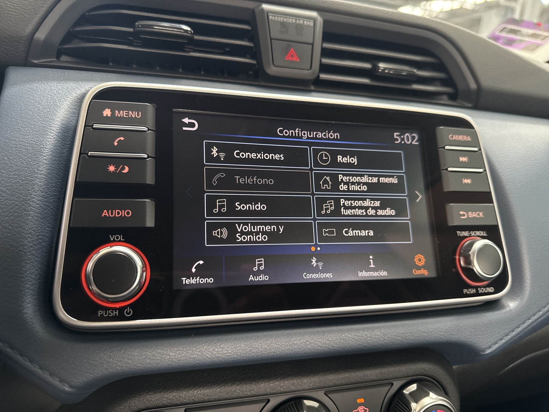 2025 Nissan VERSA ADVANCE CVT 25