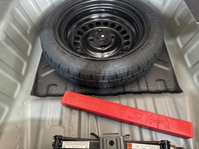 2025 Nissan VERSA ADVANCE CVT 25