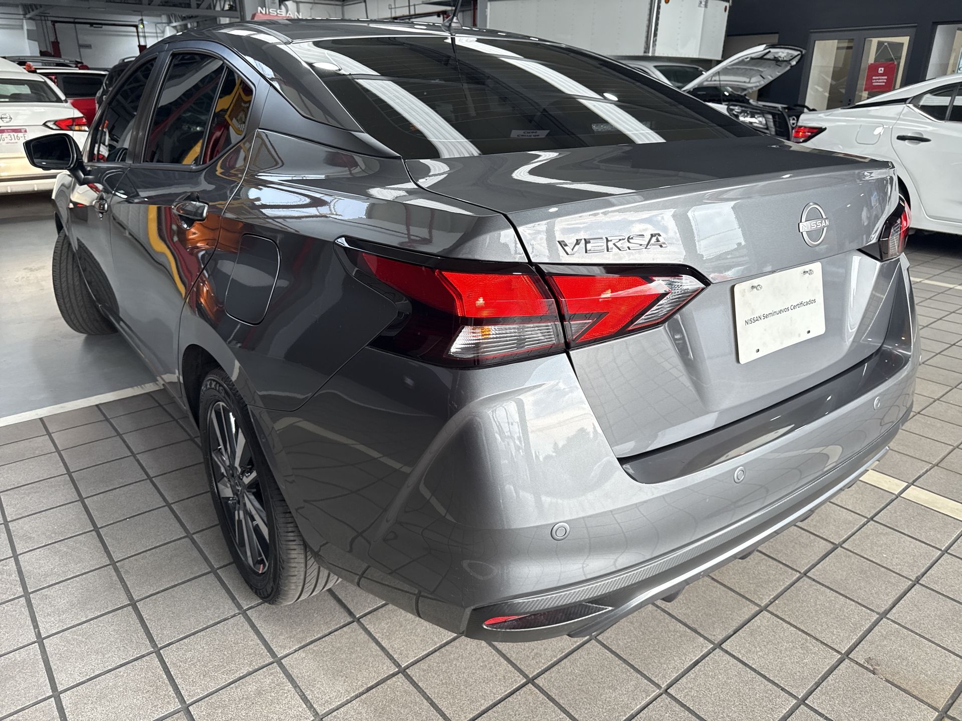 2025 Nissan VERSA ADVANCE CVT 25