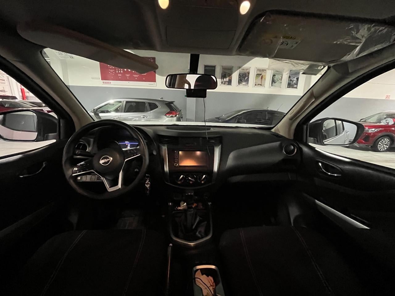 2024 Nissan FRONTIER FRONTIER LE MT