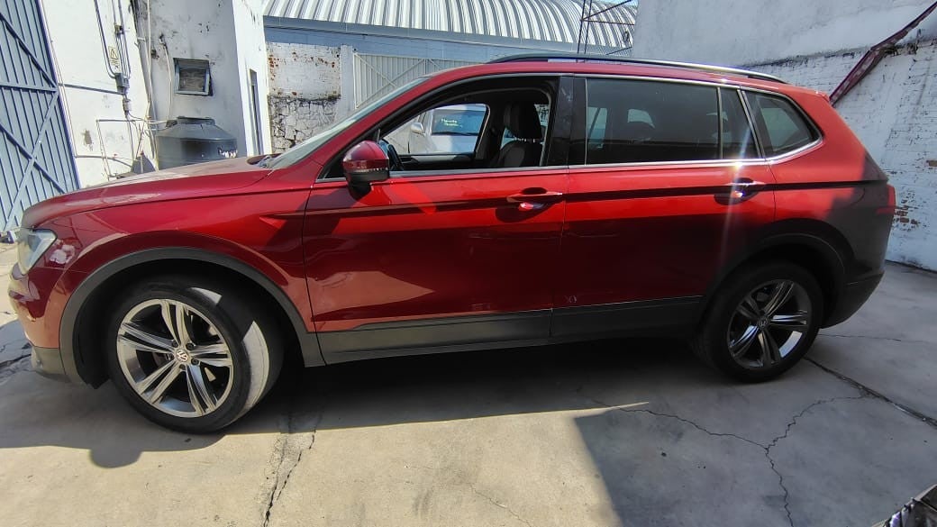 2019 Volkswagen TIGUAN TRENDLINE PLUS