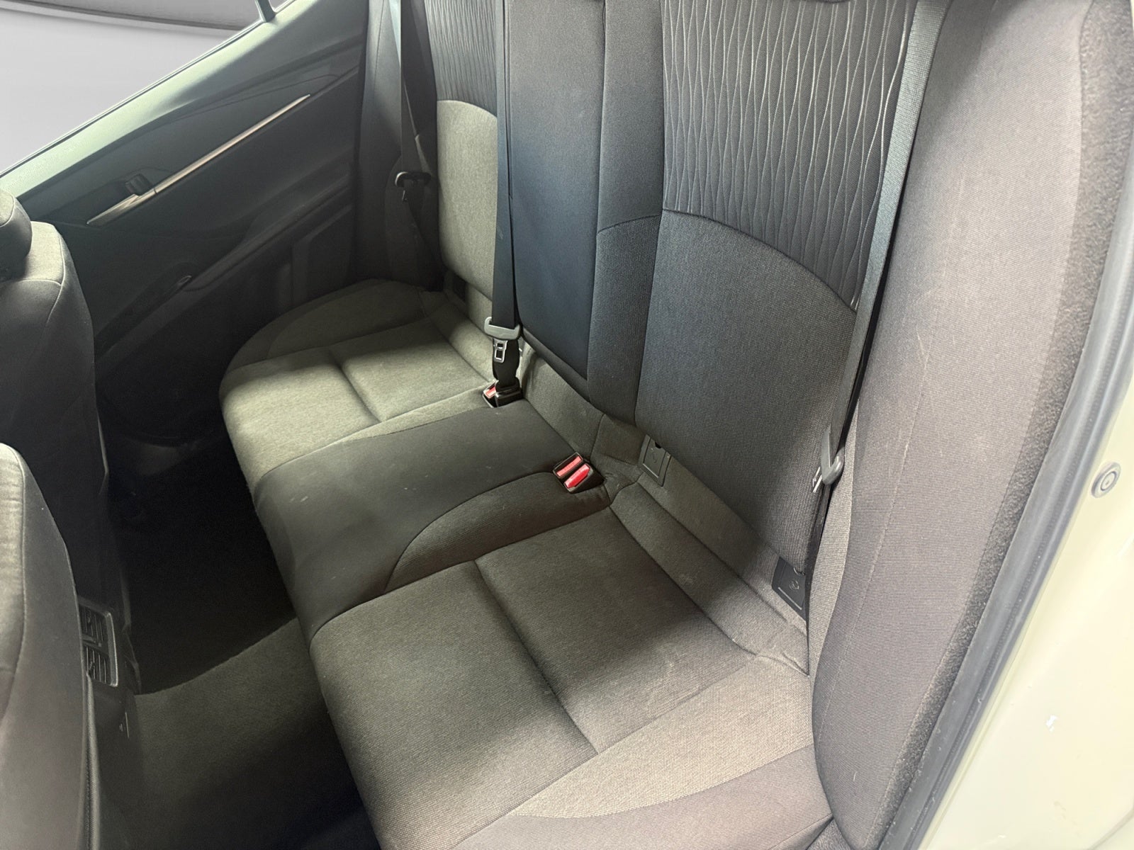 2025 Toyota CAMRY LE HEV