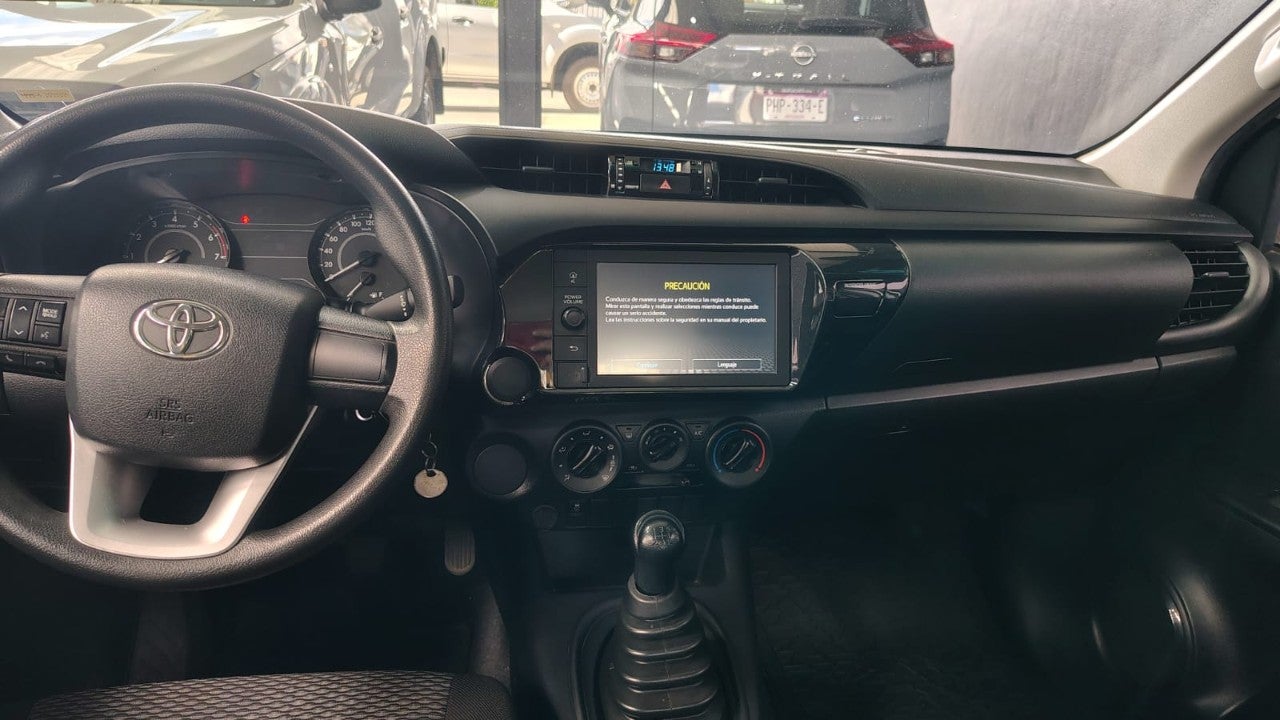 2021 Toyota HILUX D-CAB SR