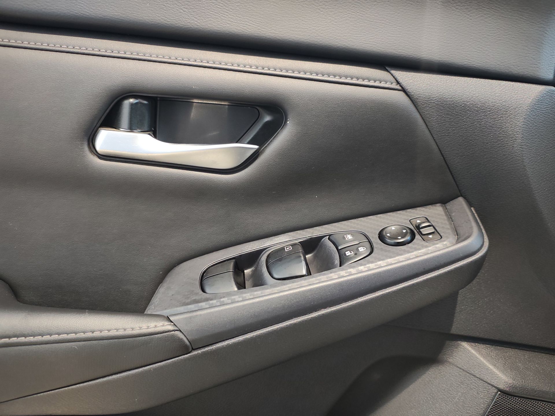 2024 Nissan SENTRA ADVANCE TM 24