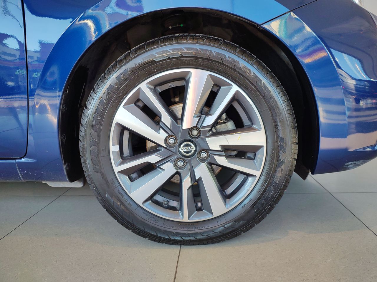 2021 Nissan VERSA ADVANCE MT 21