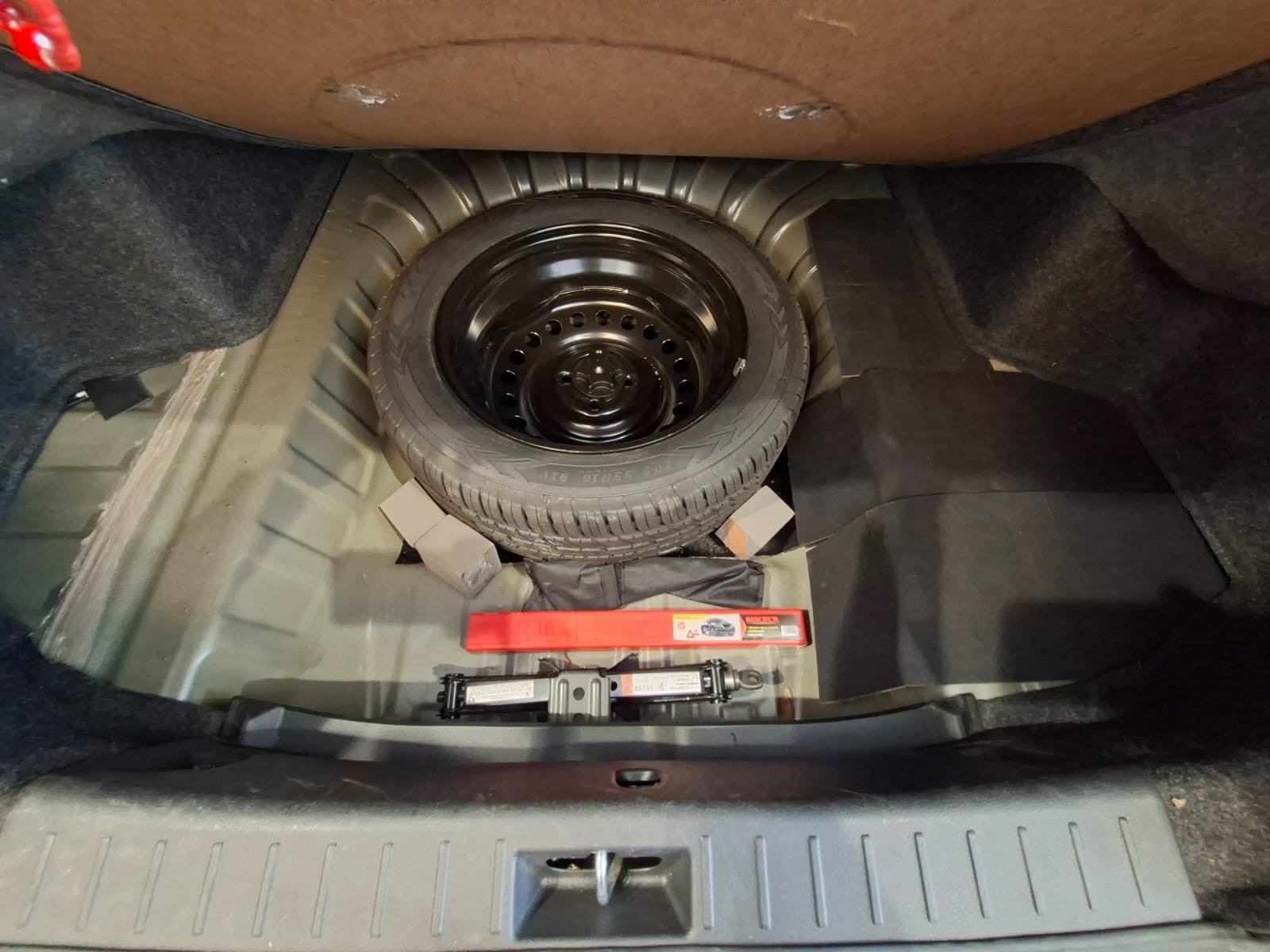 2024 Nissan VERSA SENSE CVT 24