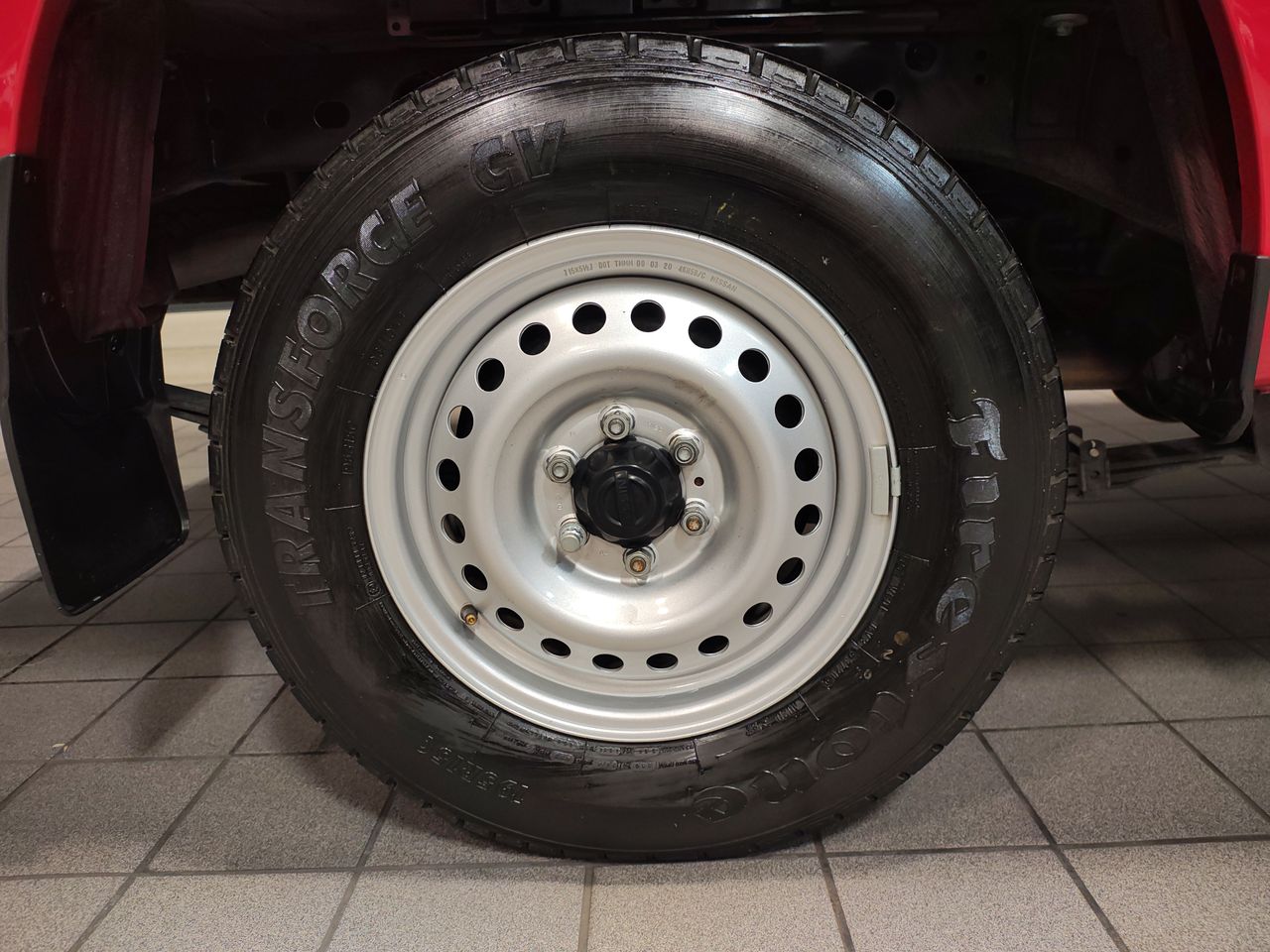 2020 Nissan NP300 PICK UP TM DH AC PAQ. SEG. 6 VEL