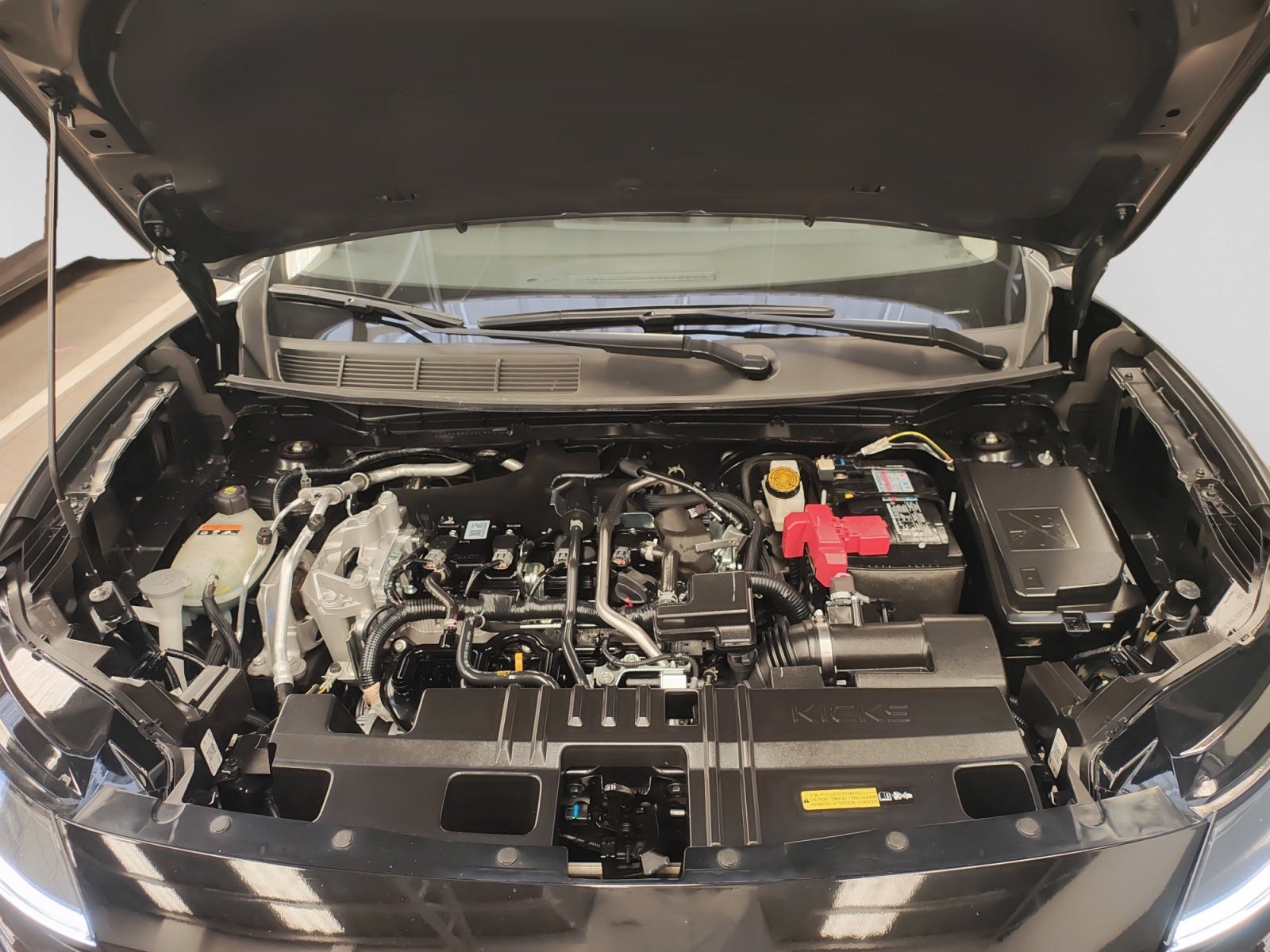 2025 Nissan KICKS KICKS ADVANCE CVT