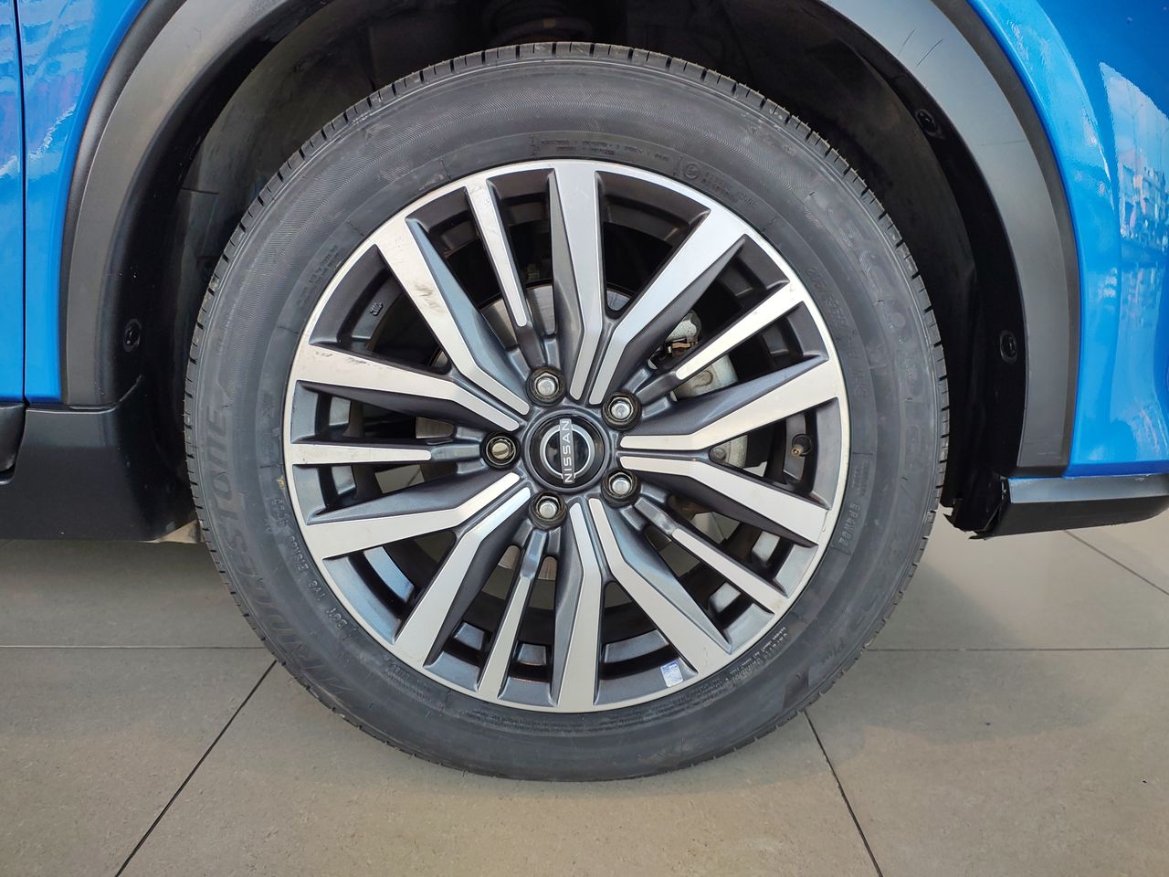 2023 Nissan KICKS PLATINUM 1.6 LTS CVT 23