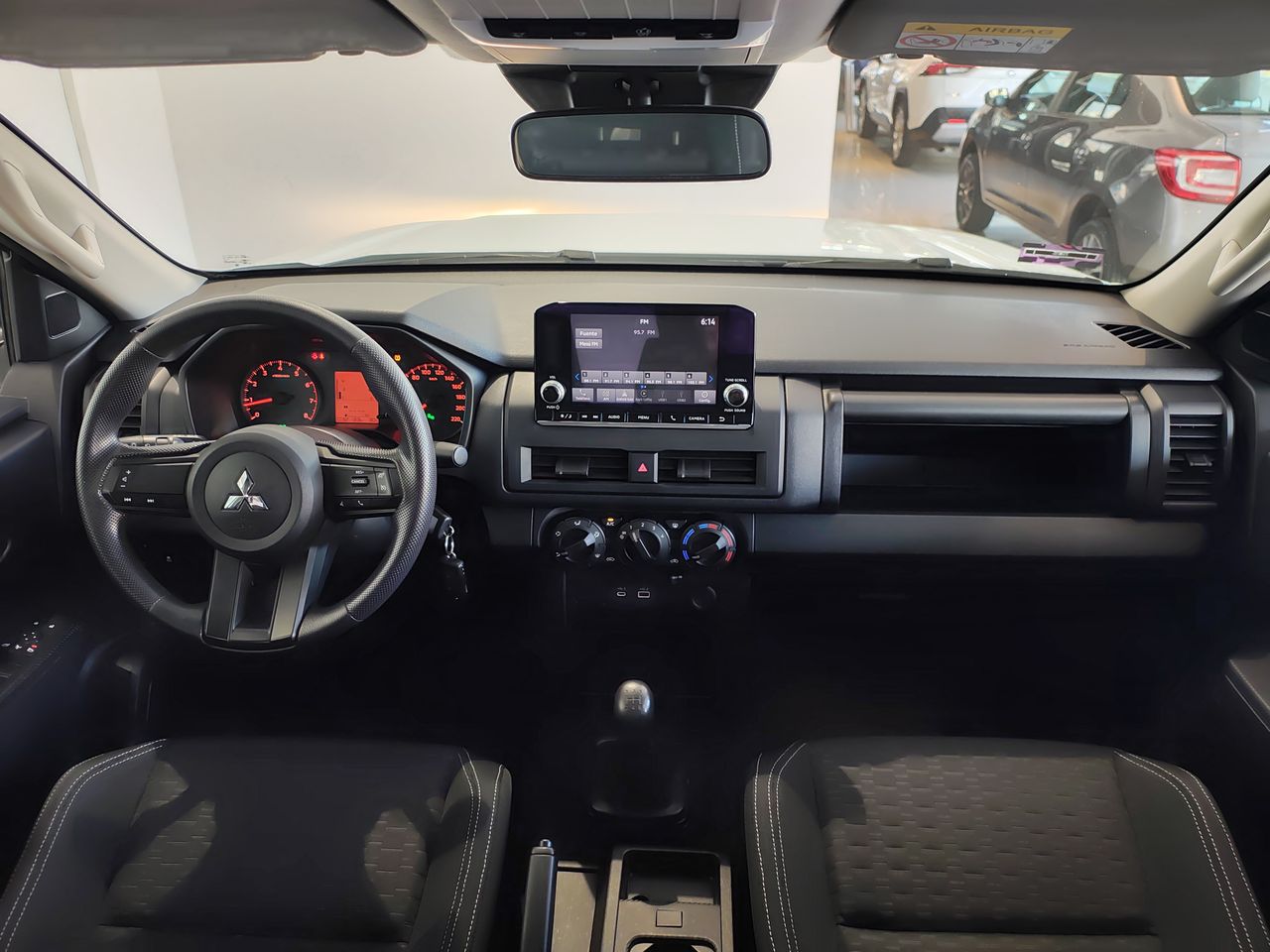 2025 Mitsubishi L200 GLX TM 4X2 GAS