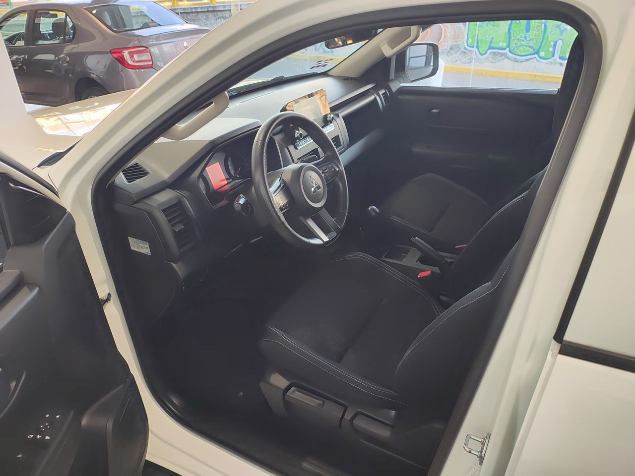 2025 Mitsubishi L200 GLX TM 4X2 GAS
