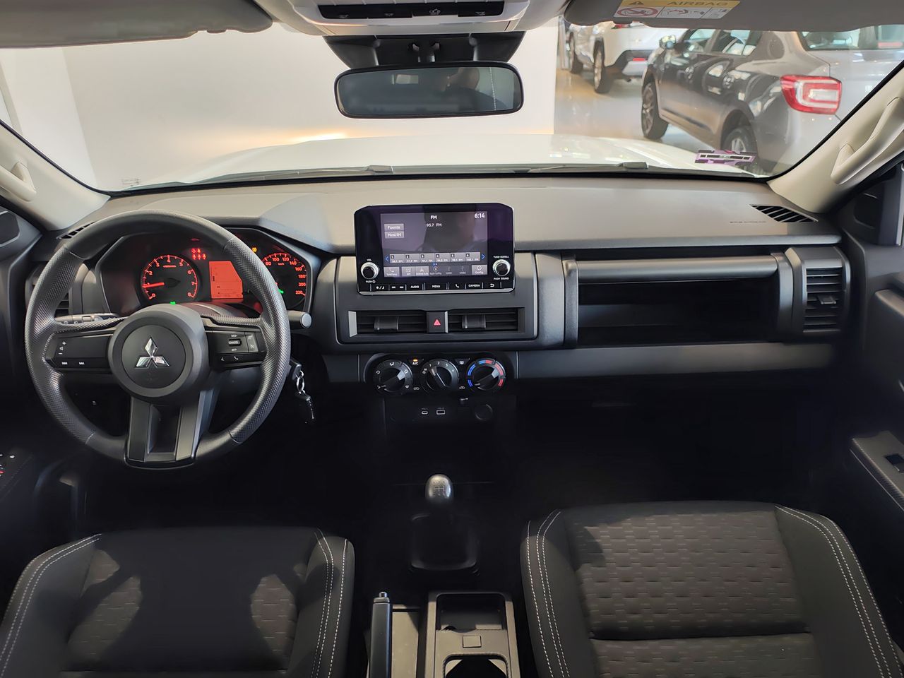 2025 Mitsubishi L200 GLX TM 4X2 GAS