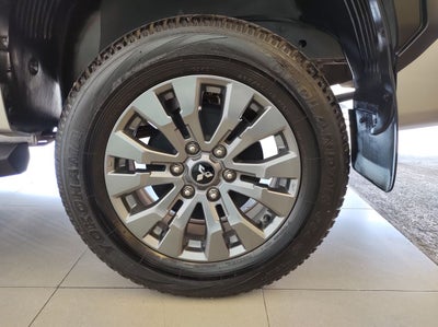 2025 Mitsubishi L200 GLS LIMITED AT 4X4 DSL