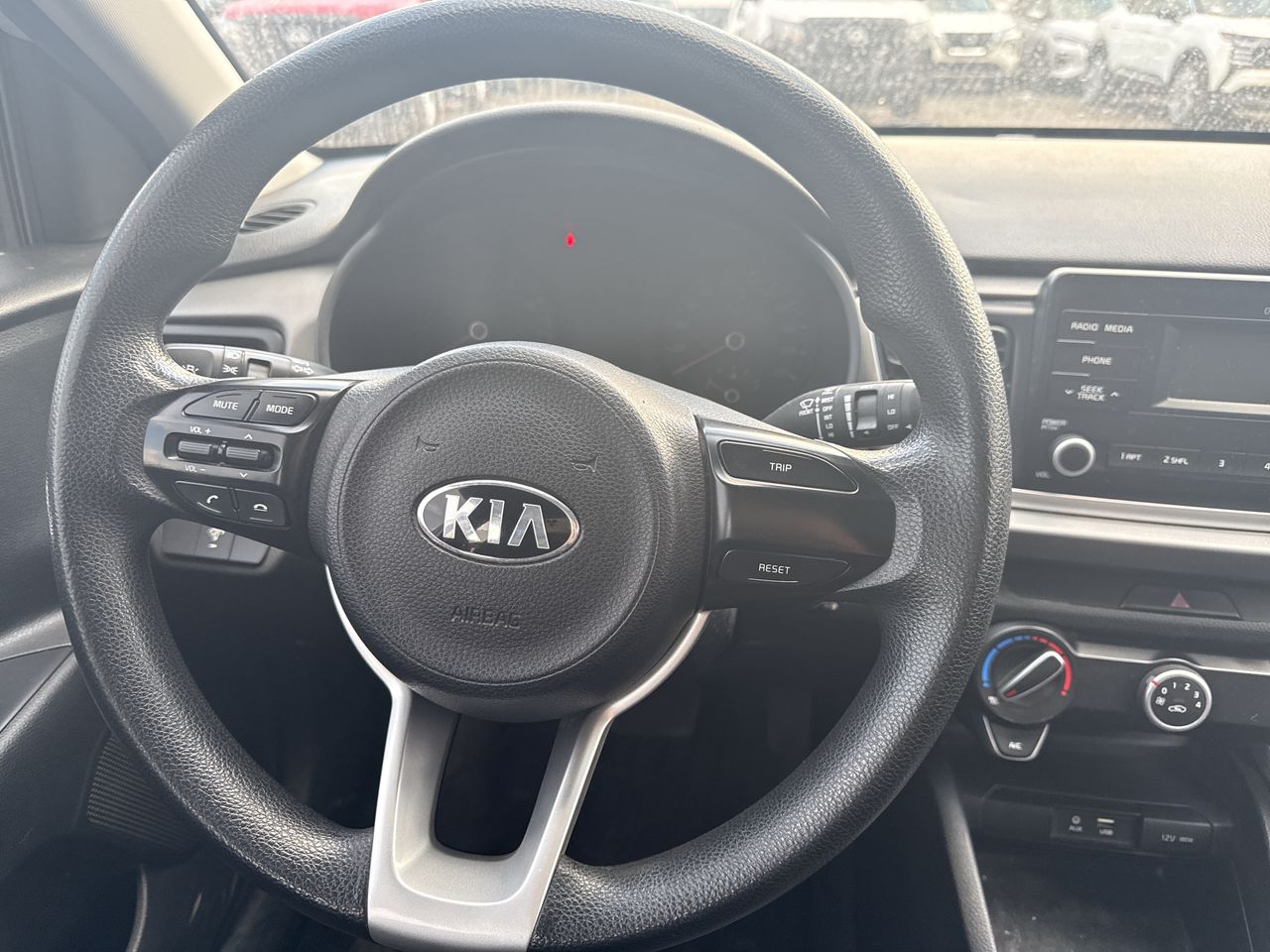 2018 Kia RIO LX 1.6 AT