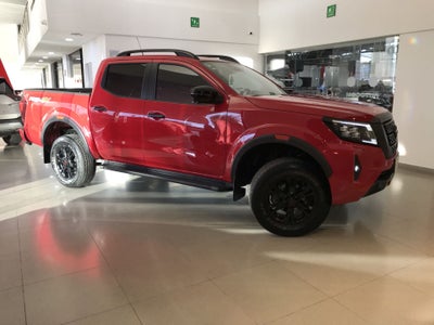 2024 Nissan FRONTIER FRONTIER PRO-4X 4X4 TA 24
