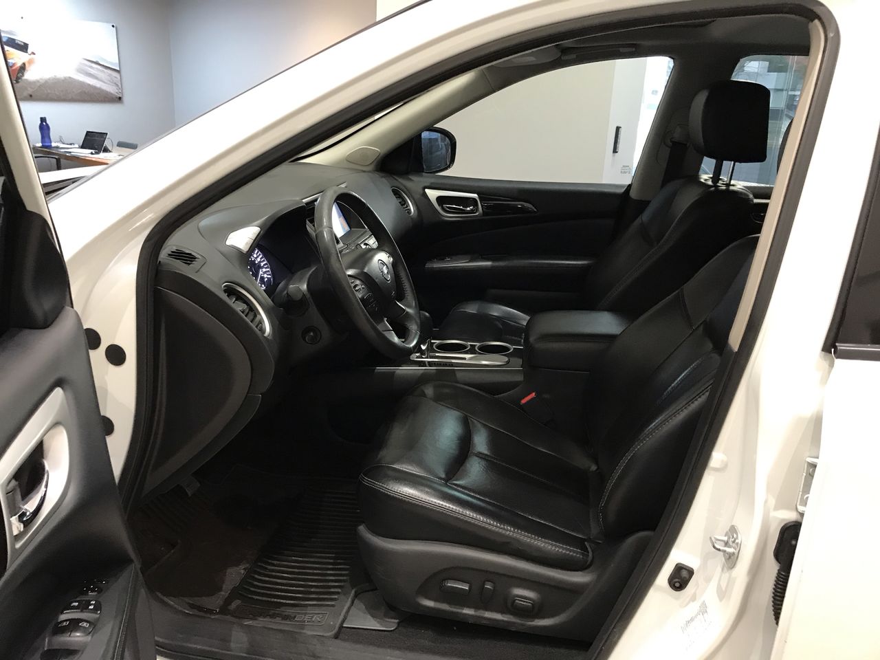 2016 Nissan PATHFINDER ADVANCE TA