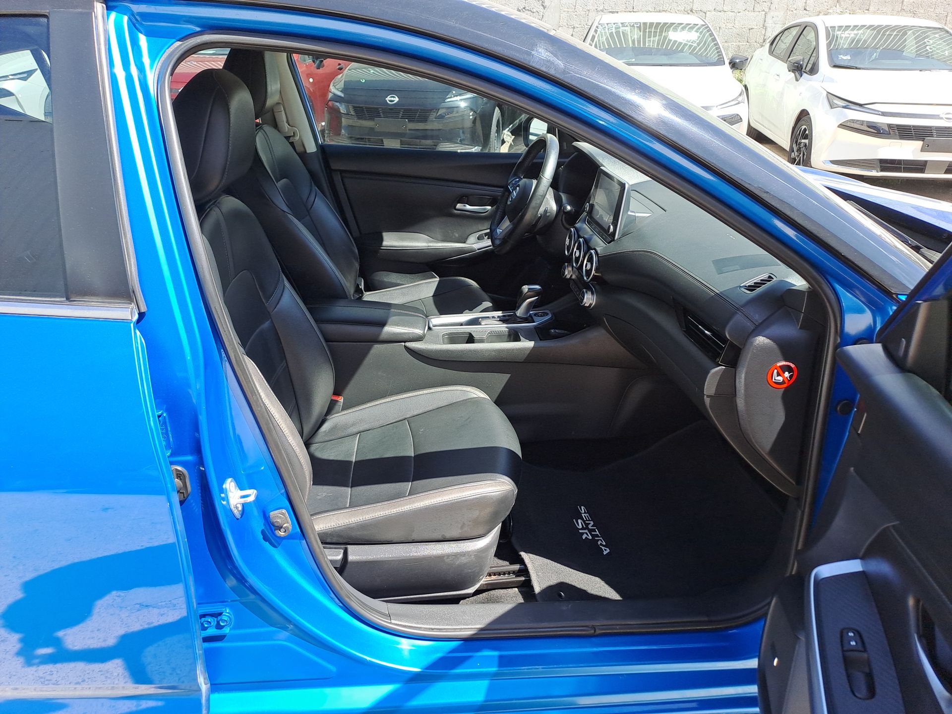 2023 Nissan SENTRA PLATINUM BITONO CVT 23
