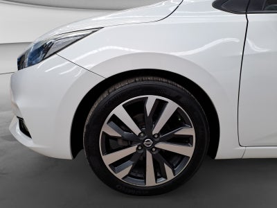 2021 Nissan VERSA EXCLUSIVE CVT 21