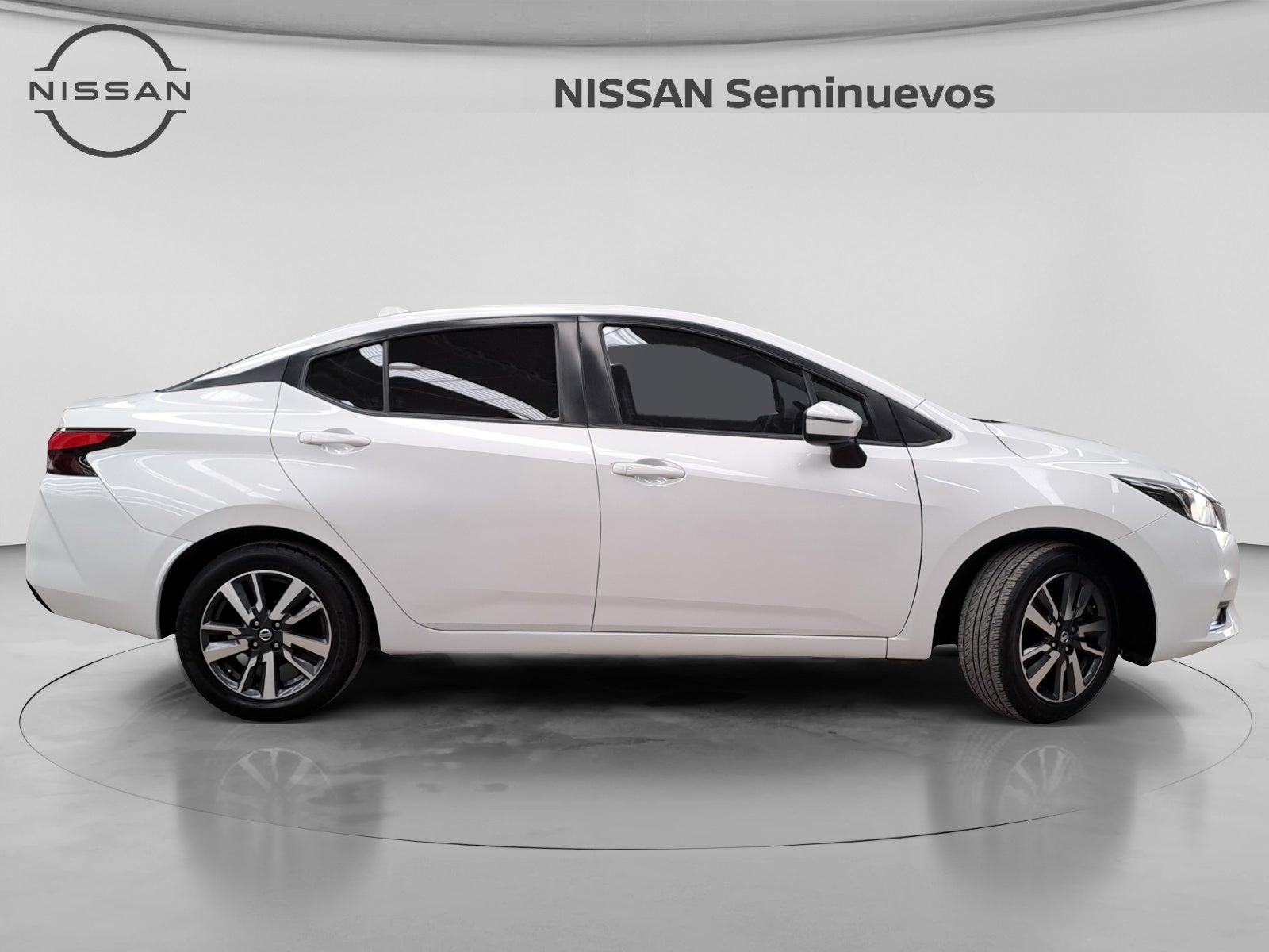 2021 Nissan VERSA ADVANCE CVT 21