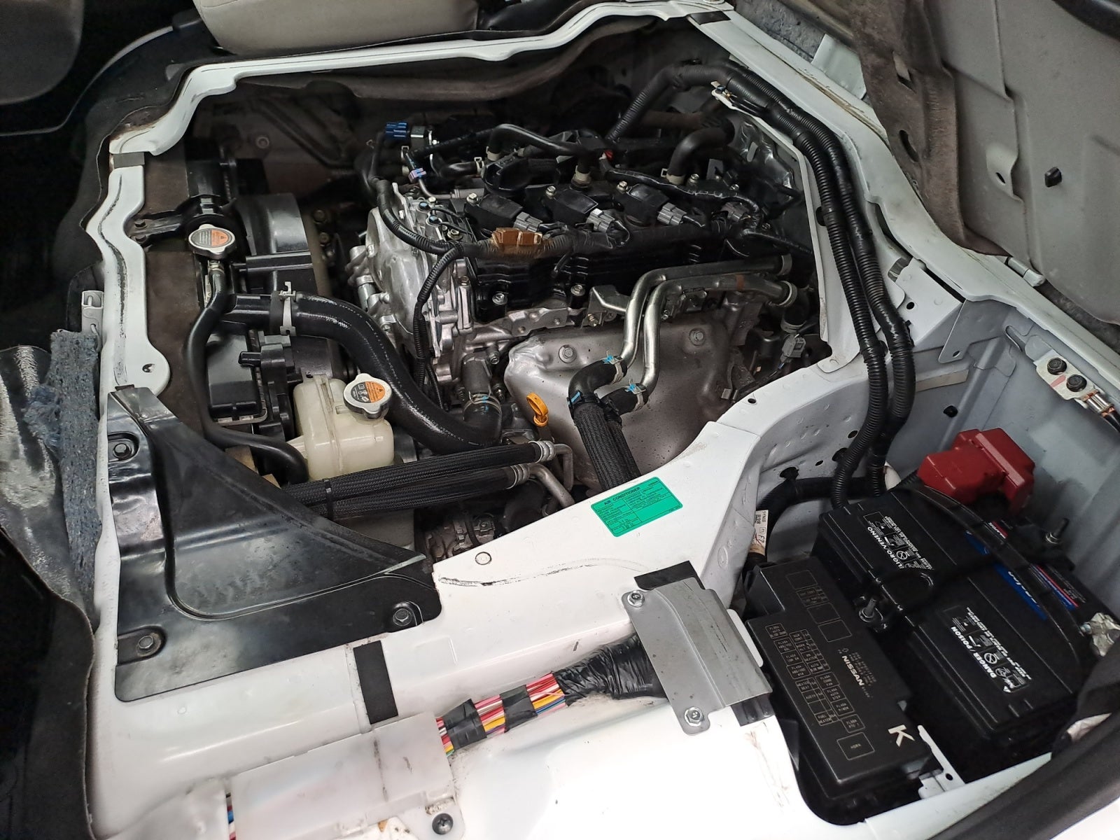 2024 Nissan NV350 URVAN 14 PASAJEROS AMPLIA AA 24
