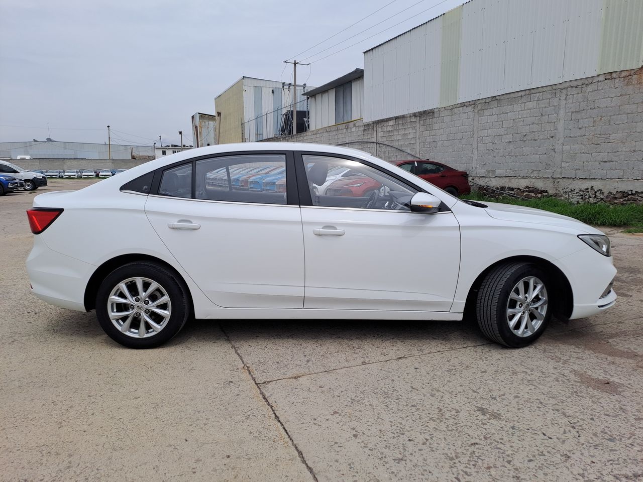 2023 MG MG5 1.5L COM EXCITE MT