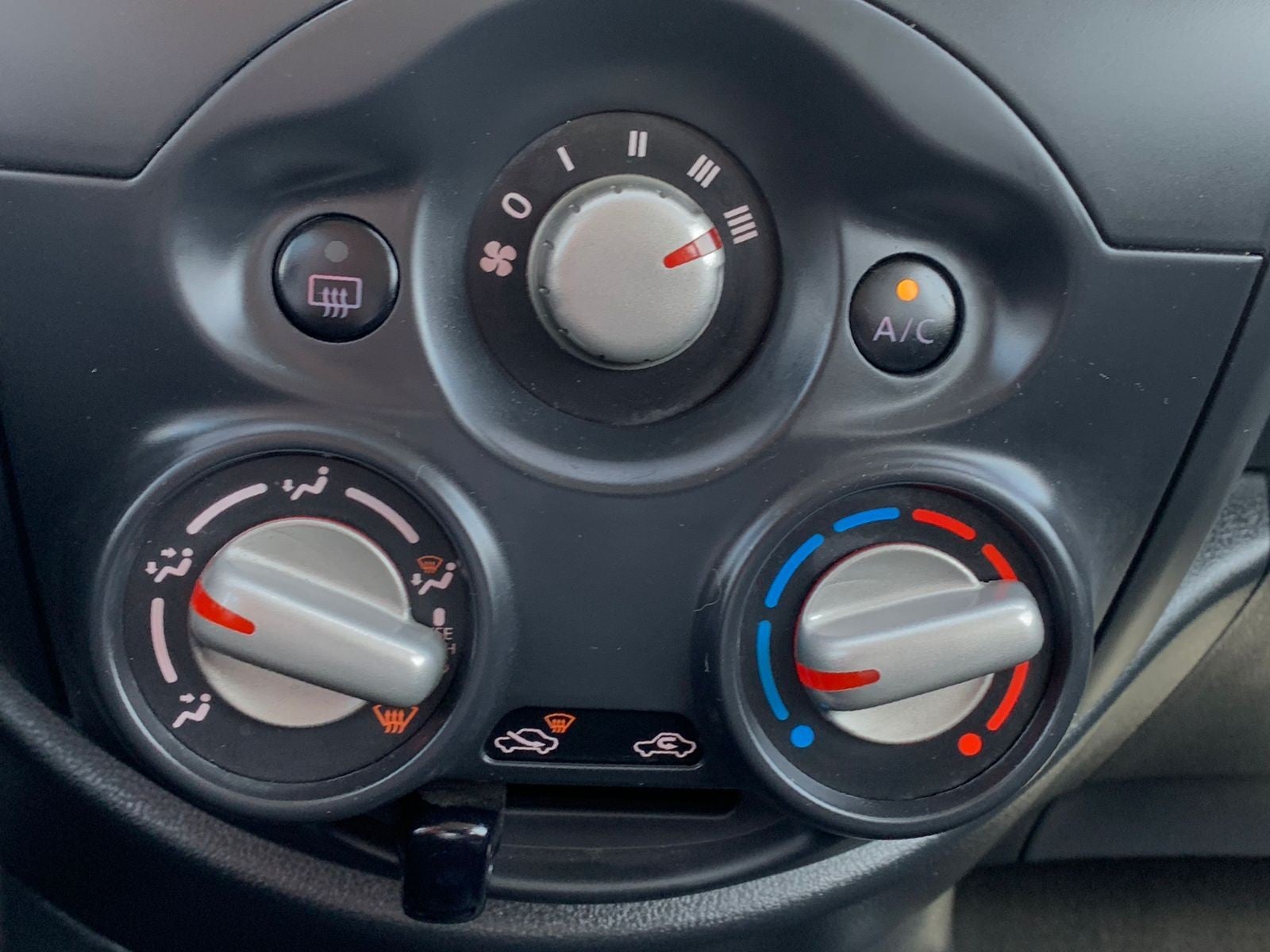 2024 Nissan VERSA V-DRIVE TM A/C AUDIO 24