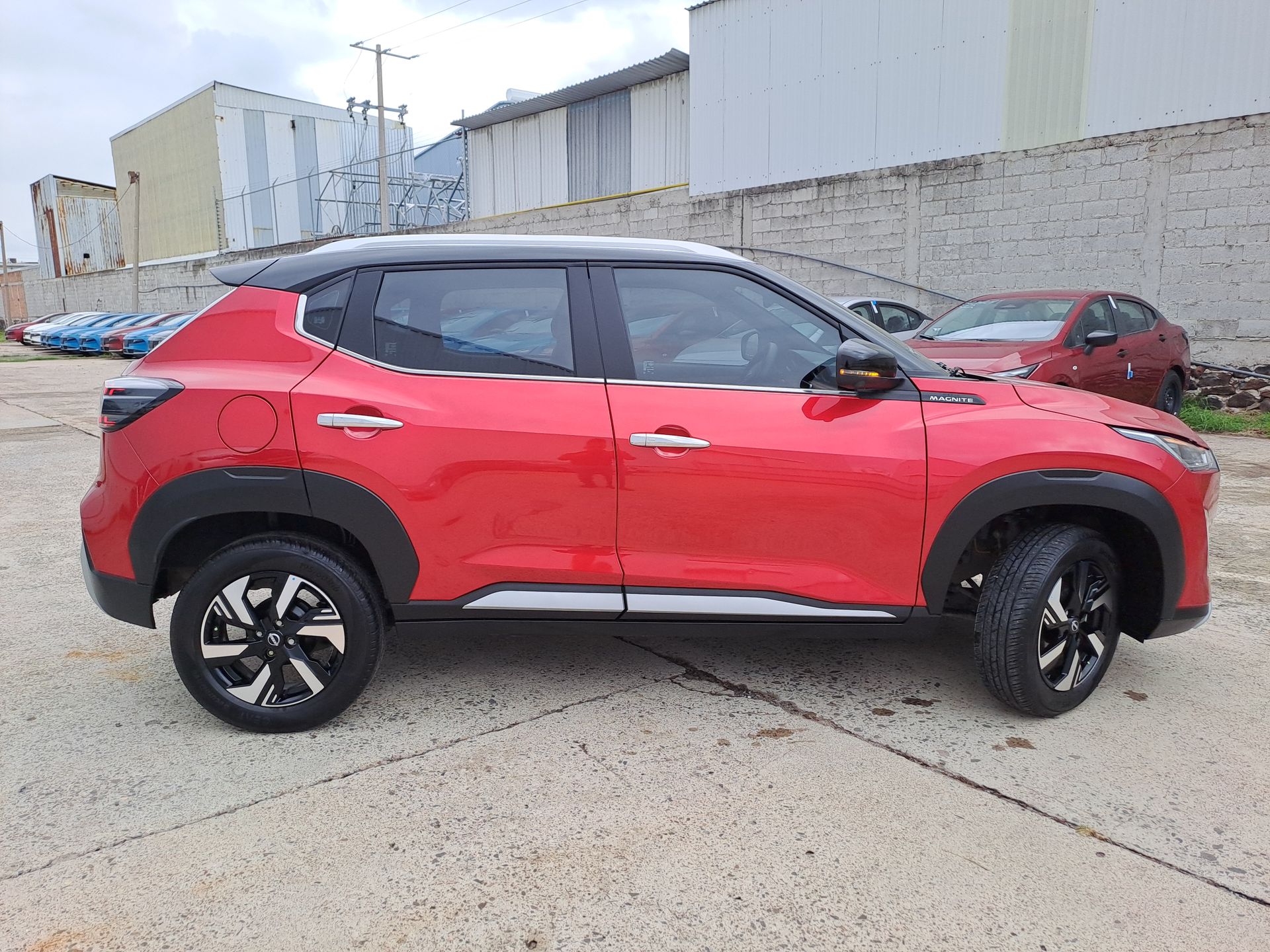 2025 Nissan MAGNITE EXCLUSIVE 1.0 LTS CVT 25