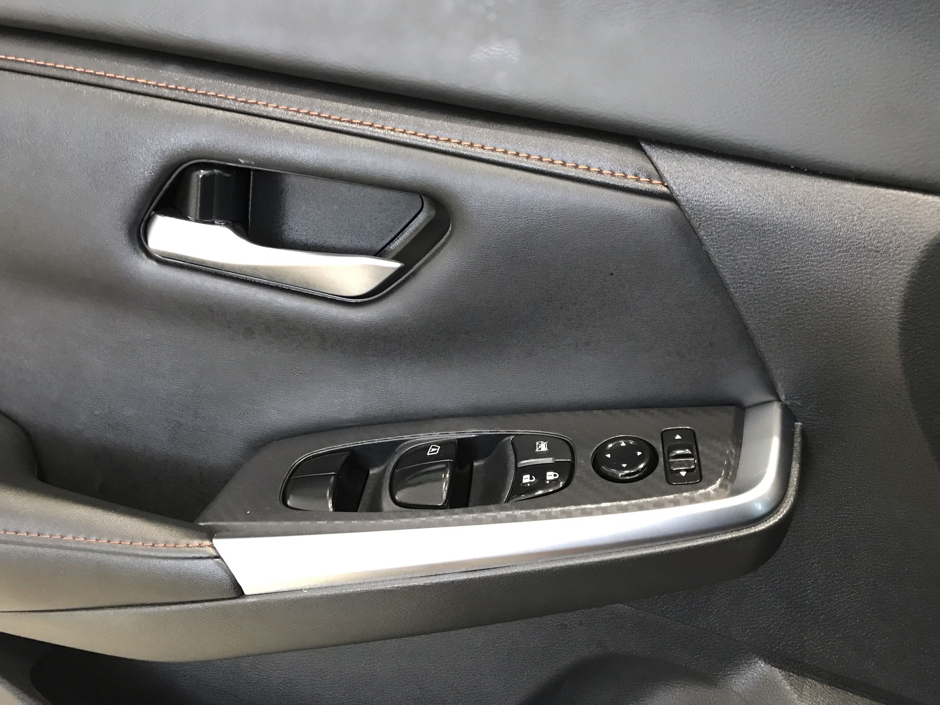 2023 Nissan SENTRA SR CVT 23