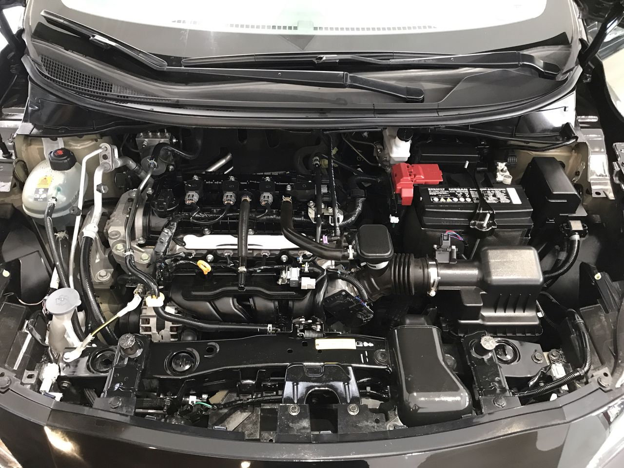 2022 Nissan VERSA SENSE MT 22