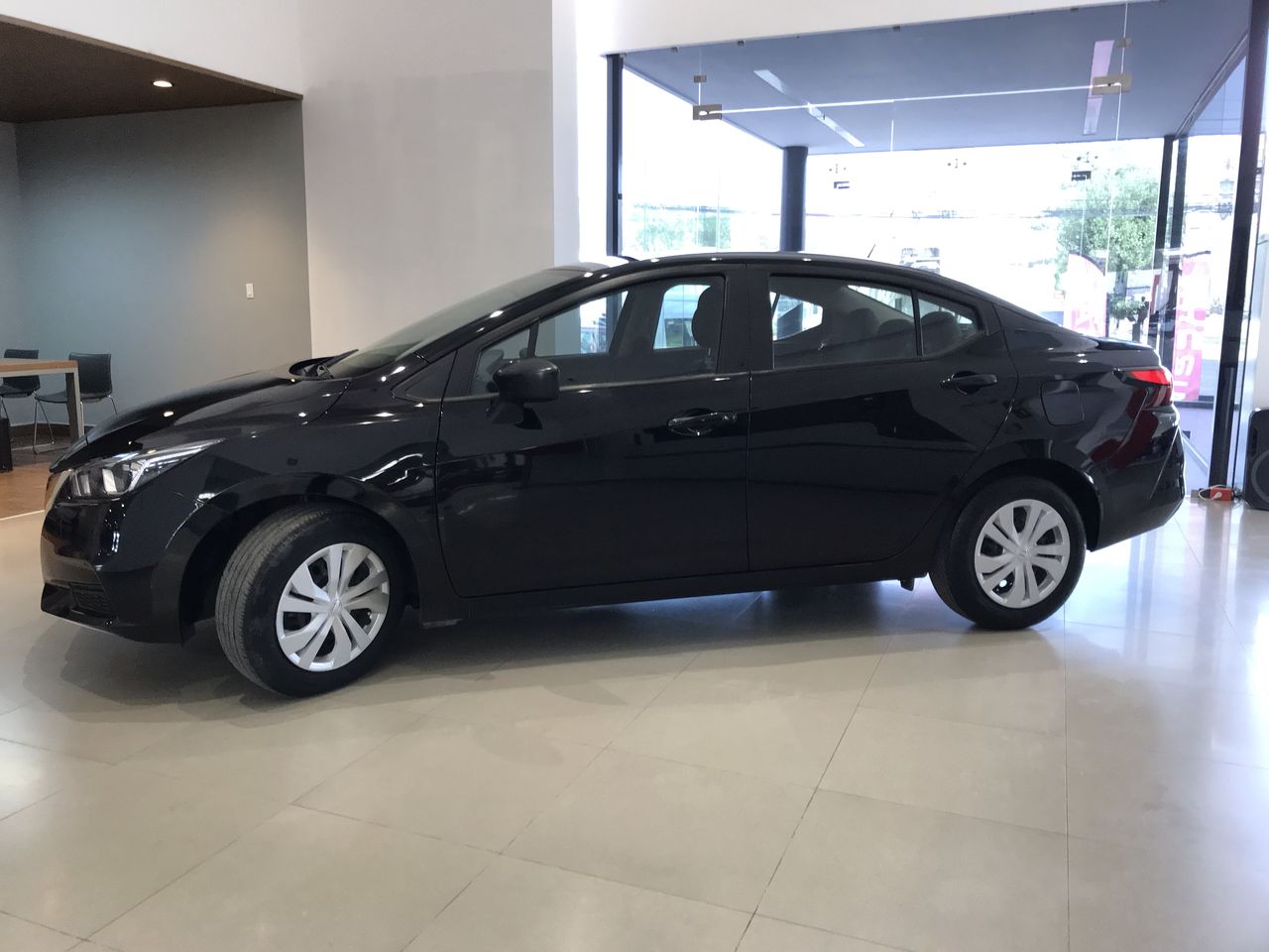 2022 Nissan VERSA SENSE MT 22