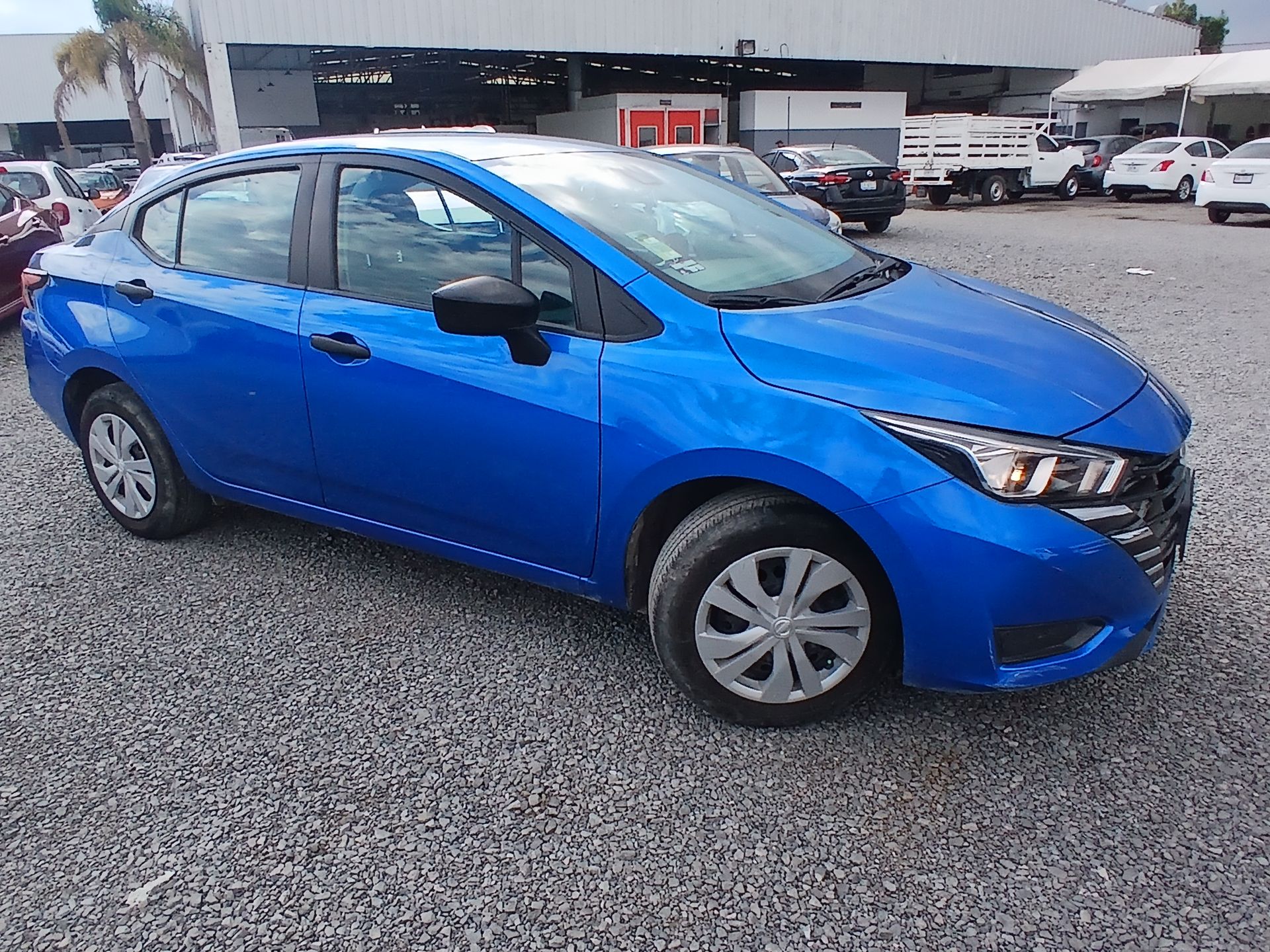 2024 Nissan VERSA VERSA SENSE MT