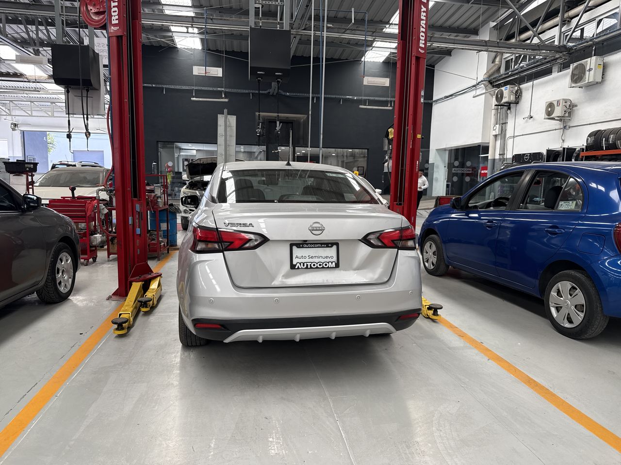 2023 Nissan VERSA ADVANCE MT 23