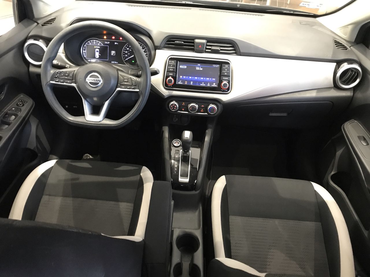 2021 Nissan VERSA ADVANCE CVT 21