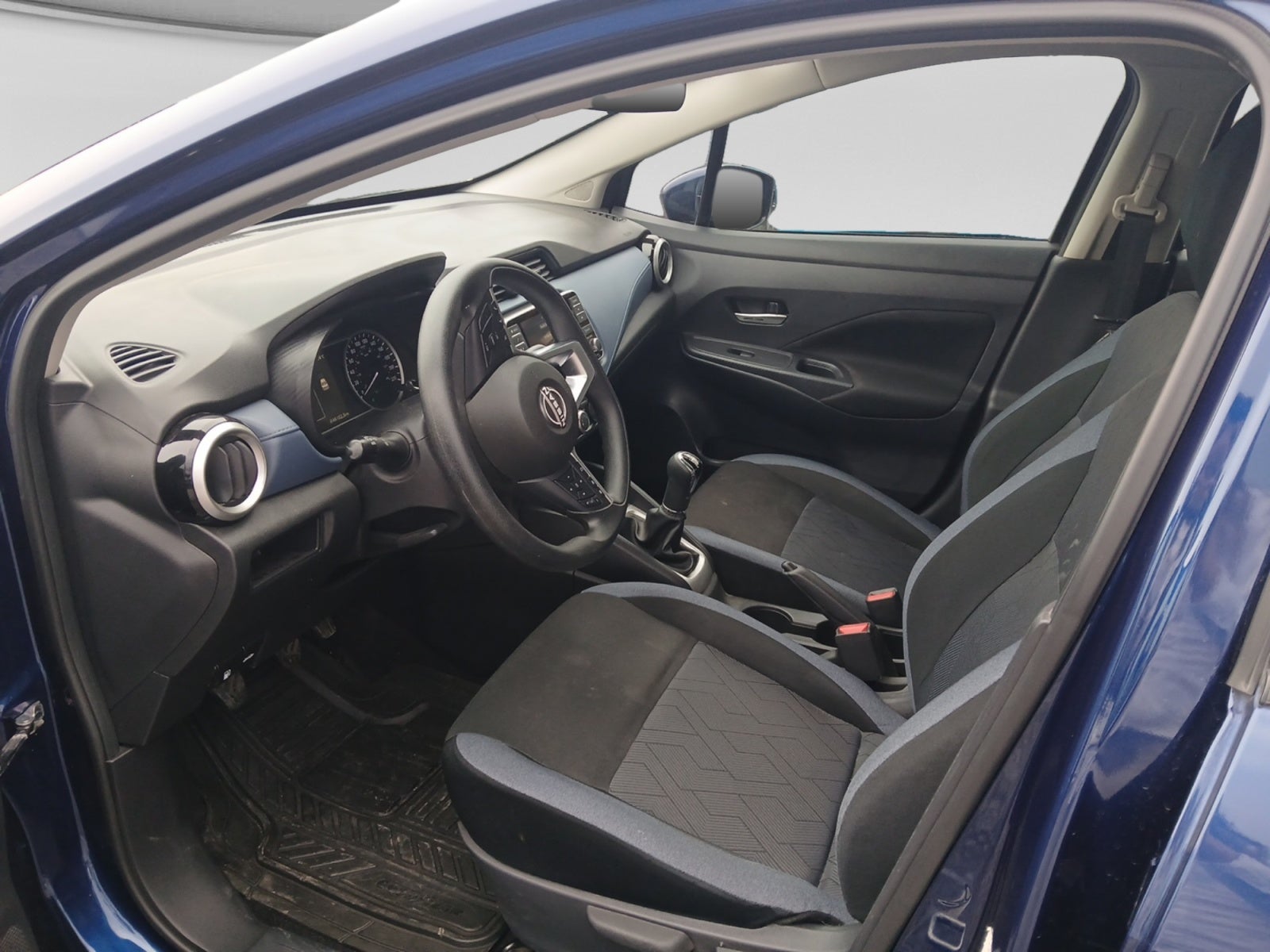 2024 Nissan VERSA ADVANCE MT 24