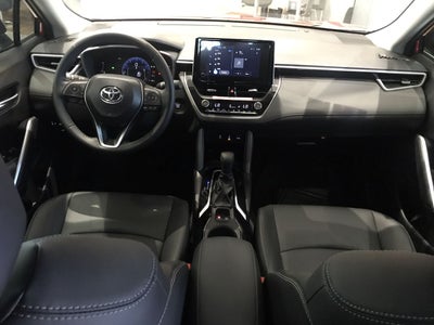 2025 Toyota COROLLA CROSS XLE CVT
