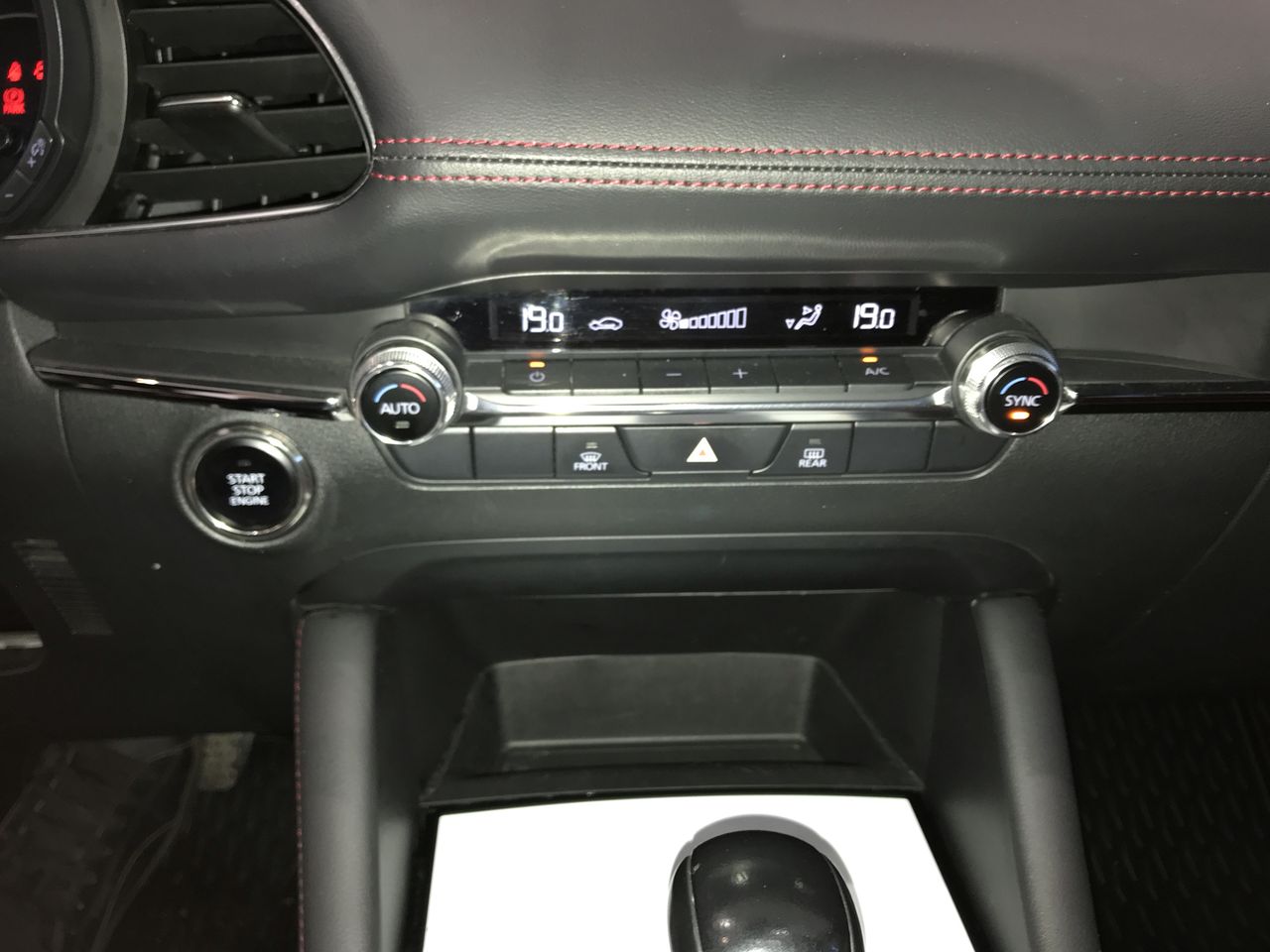 2022 Mazda MAZDA3 SIGNATURE AWD