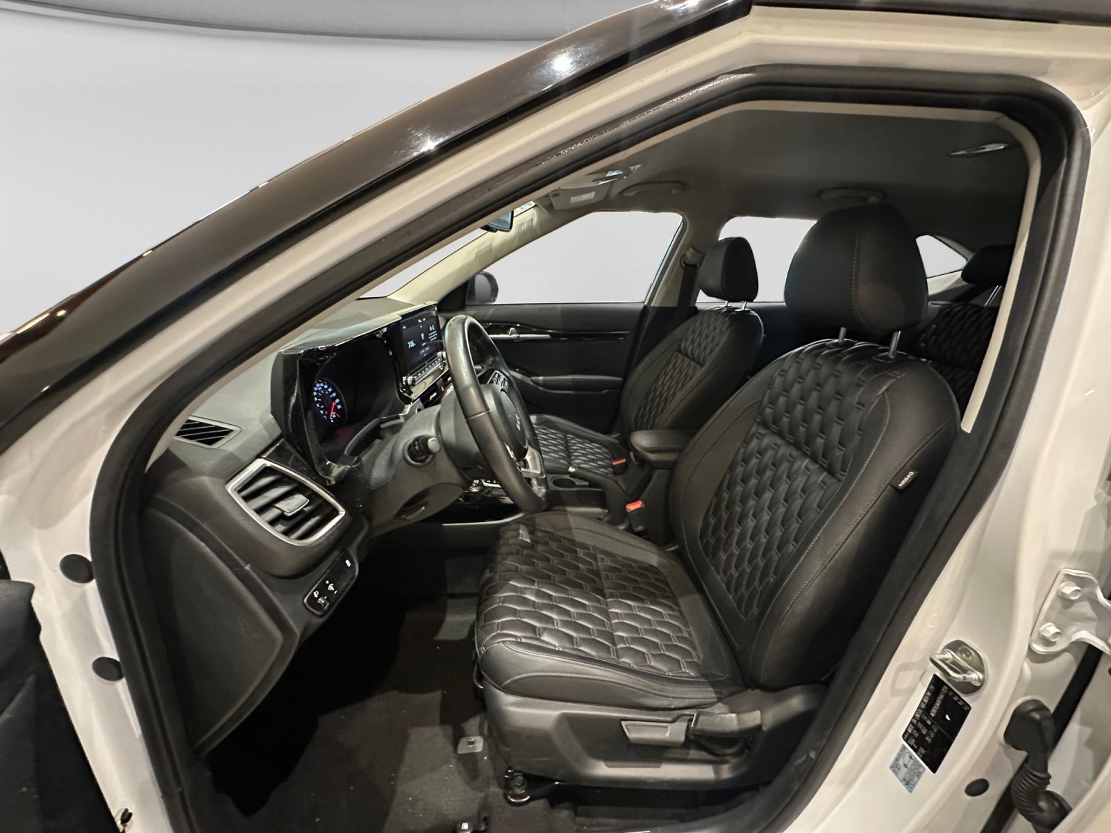 2023 Kia SELTOS SELTOS 1.6L EX PACK AT