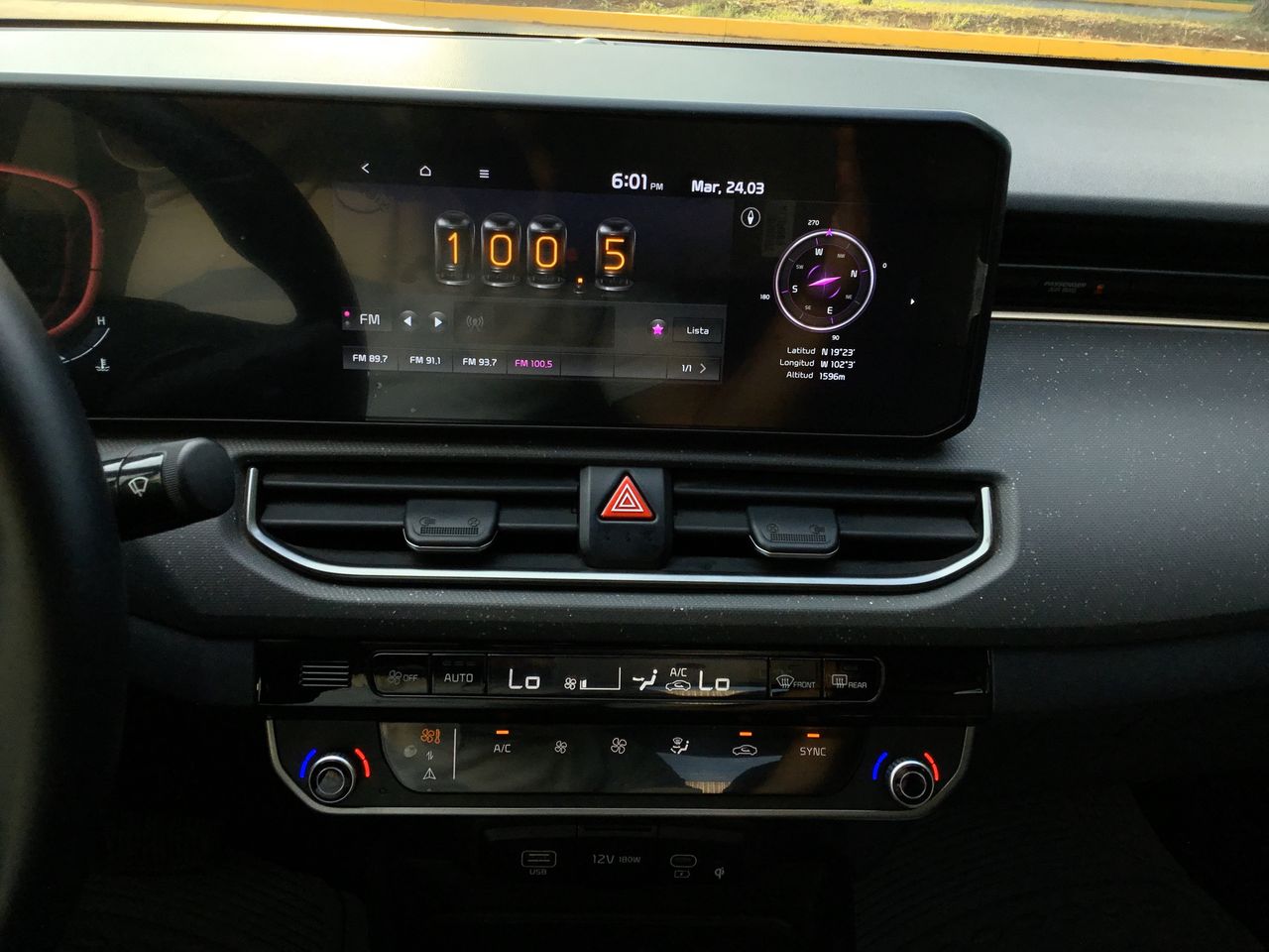 2024 Kia K3 EX PACK AT