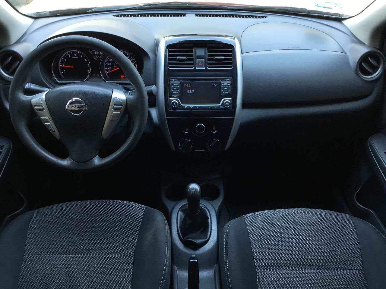 2017 Nissan VERSA ADVANCE MT 21