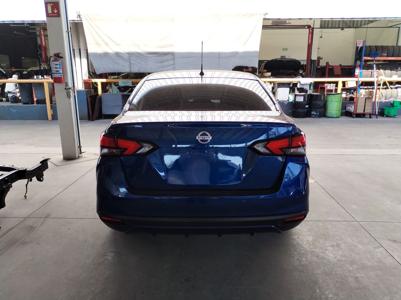 2021 Nissan VERSA ADVANCE MT 21