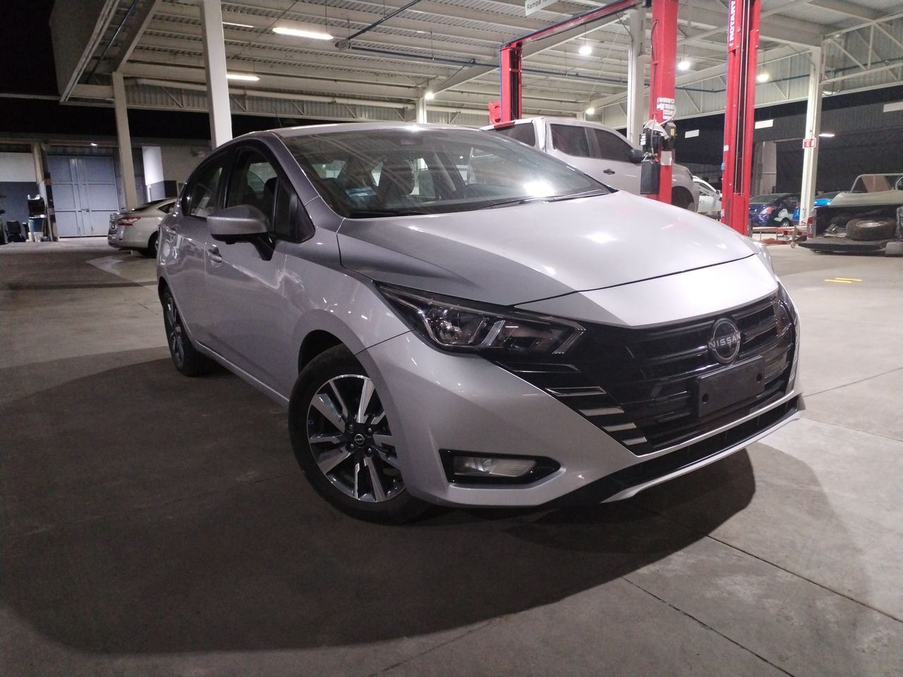 2023 Nissan VERSA VERSA ADVANCE MT