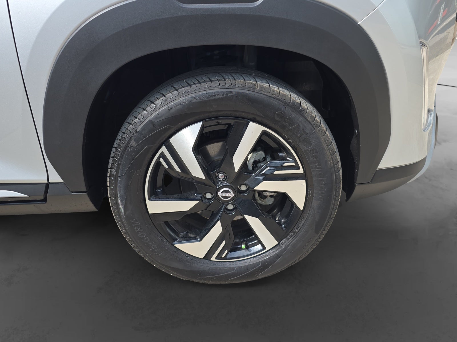 2025 Nissan MAGNITE EXCLUSIVE 1.0 LTS CVT 25