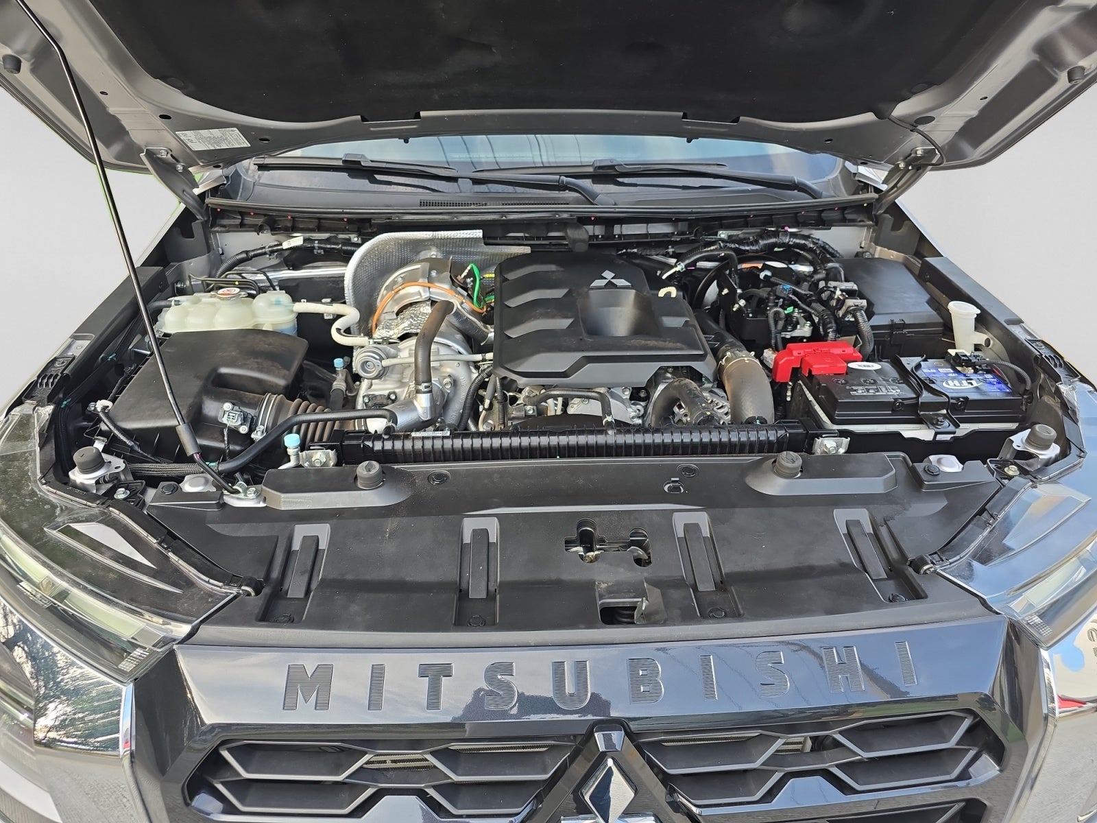 2025 Mitsubishi L200 GLS AT 4X4 DSL