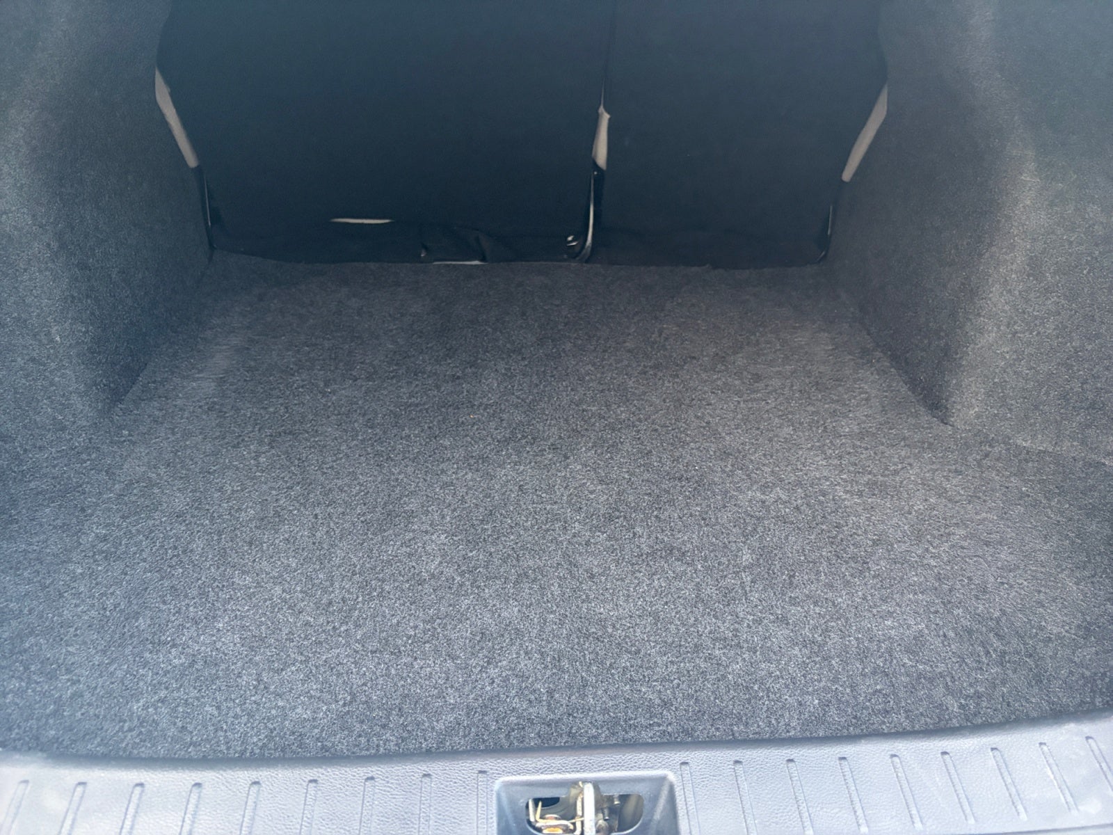 2023 Nissan VERSA EXCLUSIVE CVT 23