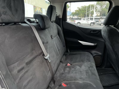 2020 Nissan NP300 FRONTIER XE T/M AC PAQ. SEG.6 VEL