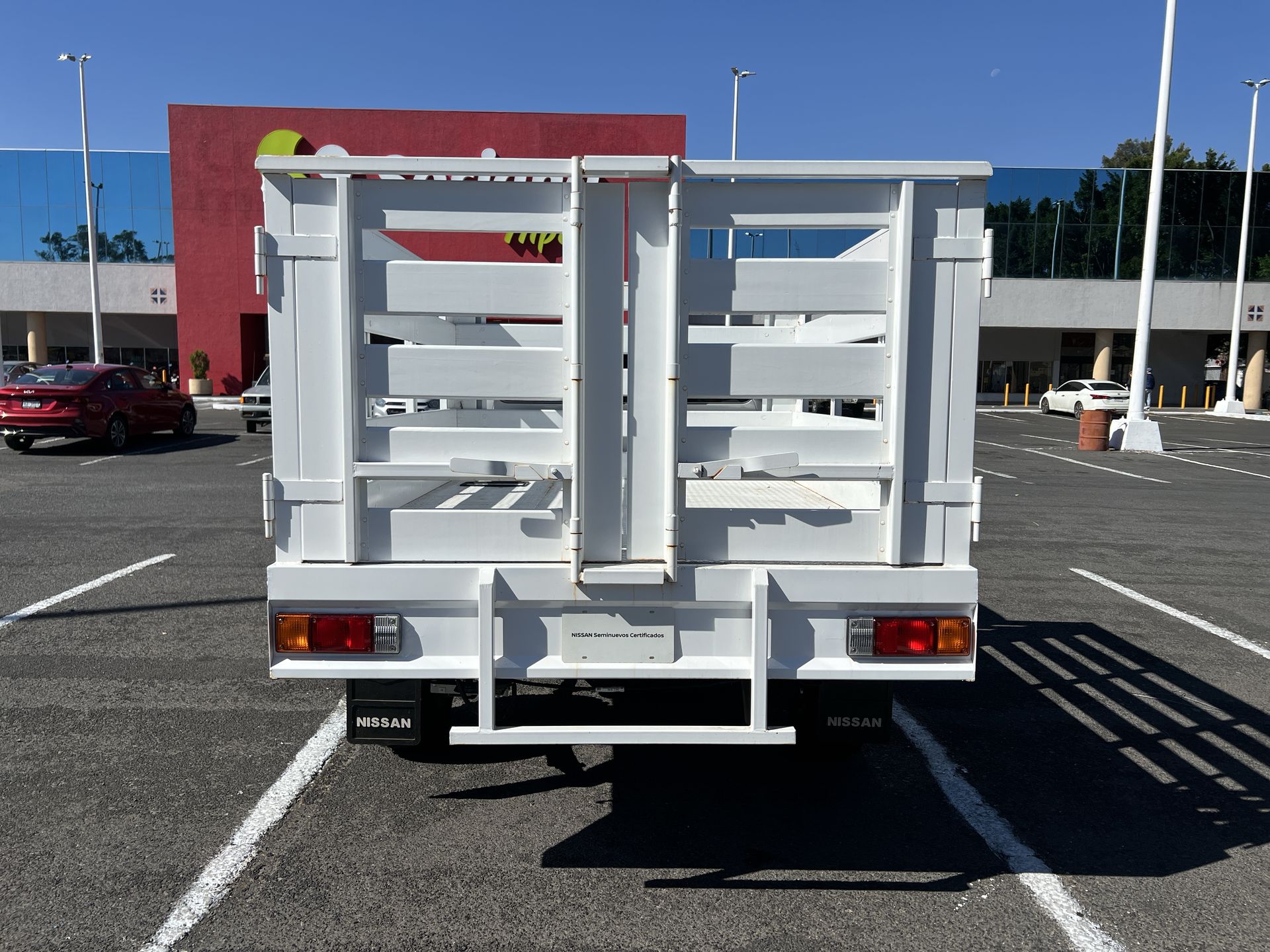 2023 Nissan FRONTIER CHASIS TM AC 23